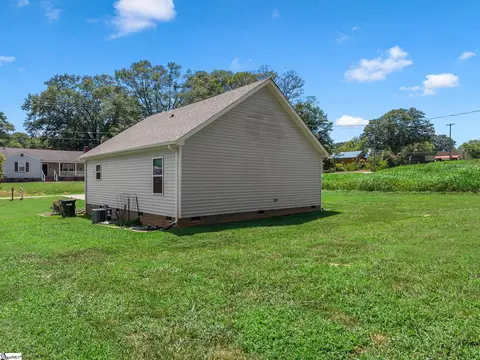 Exterior - 141 Fuller St, Pacolet, SC 29372 photo 4 of 5