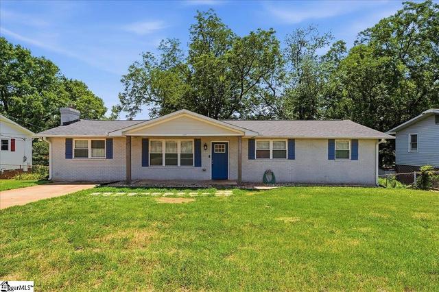 123 Monaview Cir, Greenville, SC 29617