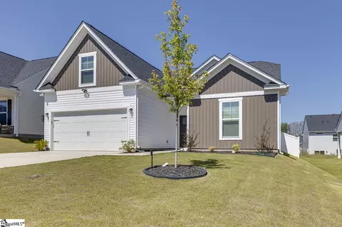 Exterior - 1141 Berry Patch Dr, Lyman, SC 29365 photo 3 of 8