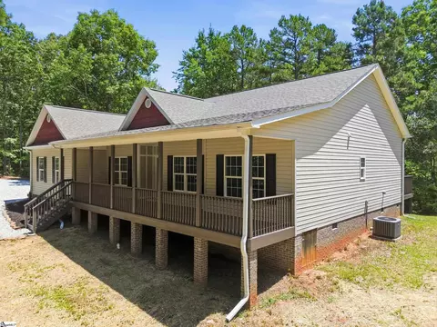 Exterior - 146 Windmont Rd, Pickens, SC 29671 photo 10 of 11
