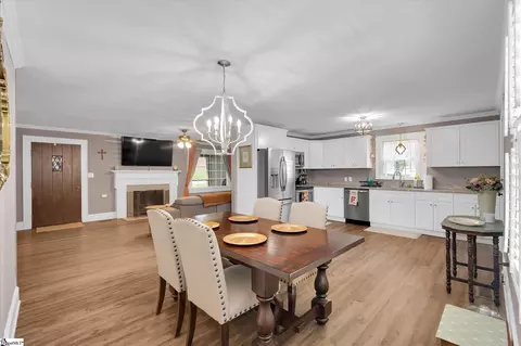 702 Williams St, Williamston, SC 29697 photo 12