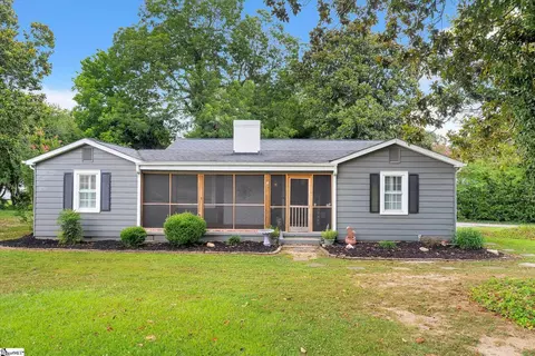 702 Williams St, Williamston, SC 29697