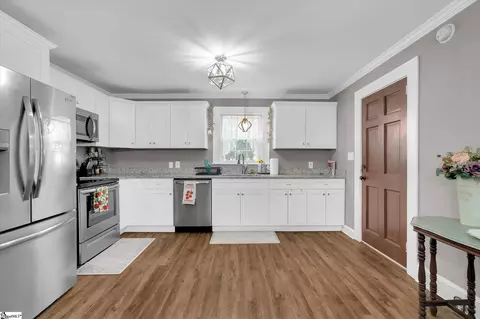 702 Williams St, Williamston, SC 29697 photo 14