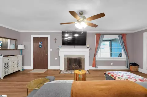 702 Williams St, Williamston, SC 29697 photo 8