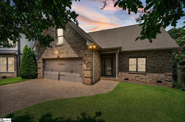 437 Ambiance Dr, Spartanburg, SC 29301