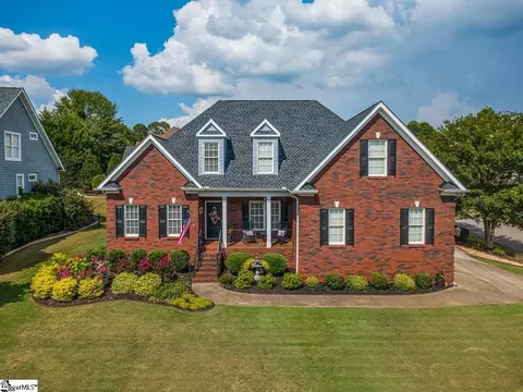105 Bay Tree Ct, Inman, SC 29349