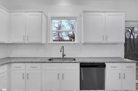 33 Parker St, Pelzer, SC 29669 photo 13