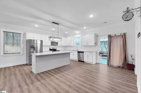 33 Parker St, Pelzer, SC 29669 photo 8