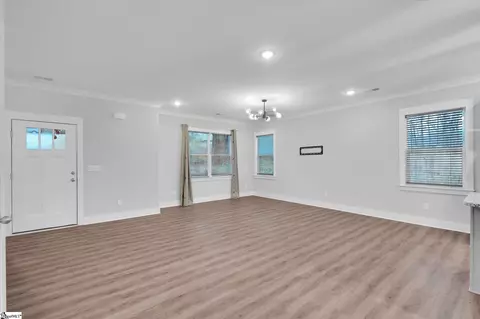 33 Parker St, Pelzer, SC 29669 photo 7