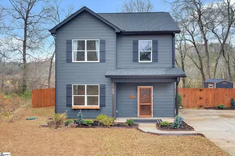33 Parker St, Pelzer, SC 29669 photo 1