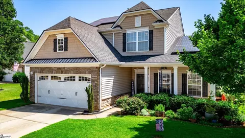 2 Hartline Ct, Greenville, SC 29605