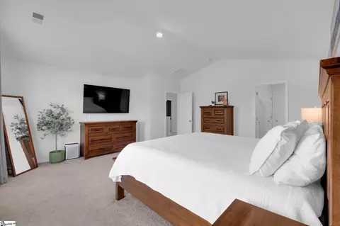 Bedroom - 34 Karkinnen Ct, Pendleton, SC 29670 photo 3 of 4
