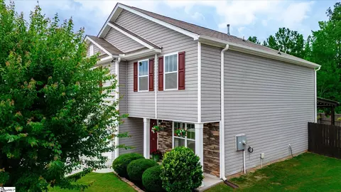 Exterior - 34 Karkinnen Ct, Pendleton, SC 29670 photo 4 of 5