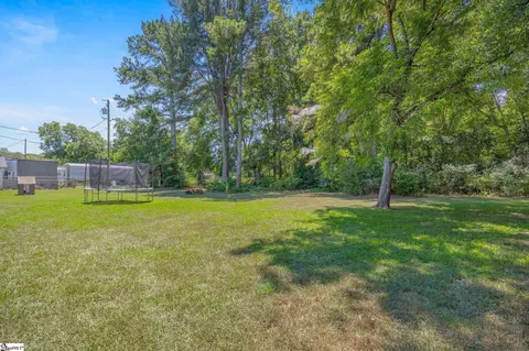 Exterior - 516 Wesley Ct, Starr, SC 29684 photo 6 of 7