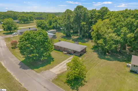 View/Area - 516 Wesley Ct, Starr, SC 29684 photo 1 of 6