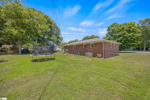 Exterior - 516 Wesley Ct, Starr, SC 29684 photo 5 of 7