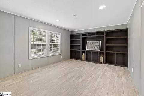 210 Whitten Rd, Waterloo, SC 29384 photo 11