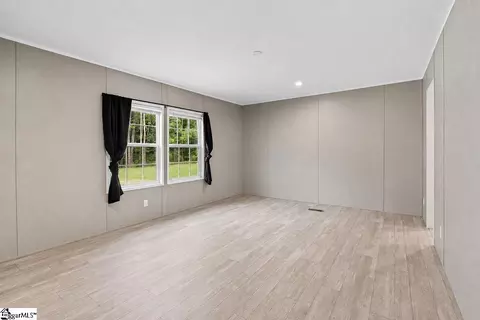 210 Whitten Rd, Waterloo, SC 29384 photo 8
