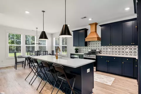 Kitchen - 321 Summerall Dr, Anderson, SC 29621 photo 2 of 5