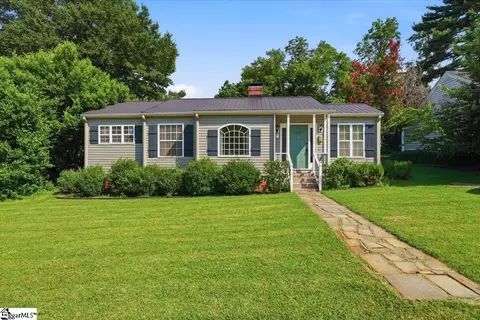 120 Calhoun St, Abbeville, SC 29620