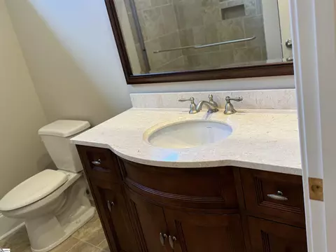 Bath - 27 Cullen Ct, Greer, SC 29650 photo 8 of 9