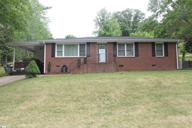 1117 Farrs Bridge Rd, Greenville, SC 29611