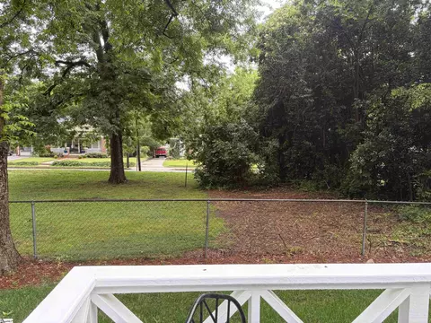 Exterior - 407 North St, Anderson, SC 29621 photo 8 of 9