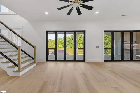 Living - 124 Quiet Ln, Easley, SC 29640 photo 5 of 7