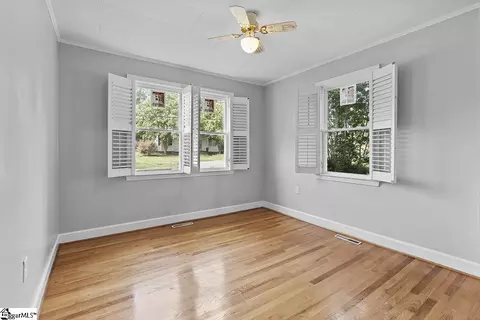 409 E Forida St, Clinton, SC 29325 photo 7