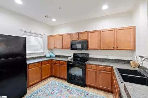 Kitchen - 348 Easterlin Way, Greenville, SC 29607 photo 2 of 4