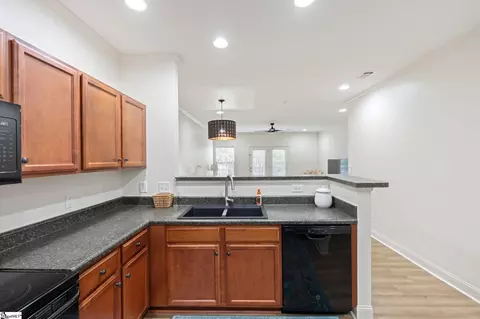 Kitchen - 348 Easterlin Way, Greenville, SC 29607 photo 4 of 4