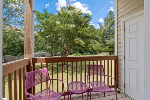 Exterior - 348 Easterlin Way, Greenville, SC 29607 photo 2 of 5