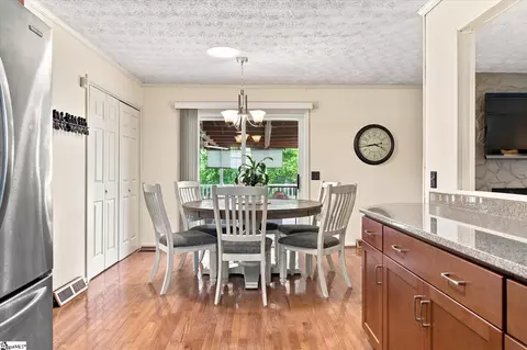Dining - 208 Pineview Dr, Pelzer, SC 29669 photo 2 of 2