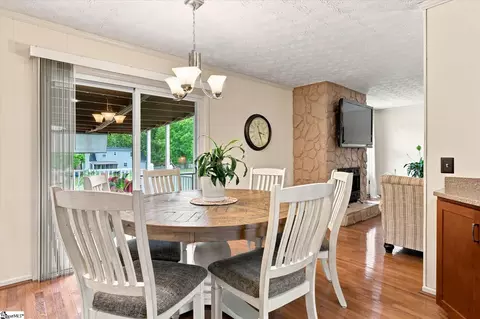 Dining - 208 Pineview Dr, Pelzer, SC 29669 photo 1 of 2