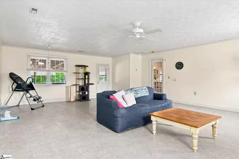 Living - 208 Pineview Dr, Pelzer, SC 29669 photo 2 of 4