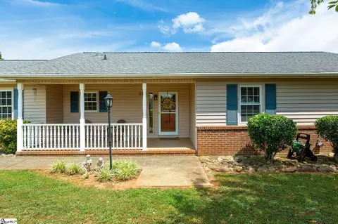 Exterior - 208 Pineview Dr, Pelzer, SC 29669 photo 3 of 12