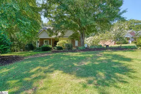 309 Swamp Fox Rd, Spartanburg, SC 29306