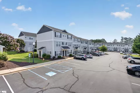 215 Campus Dr # E, Central, SC 29630 photo 3