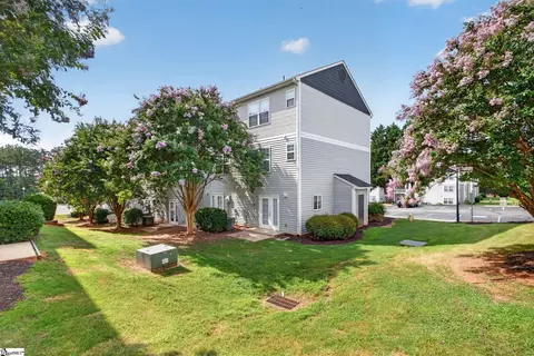215 Campus Dr # E, Central, SC 29630 photo 4