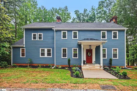 141 Shoreham Rd, Spartanburg, SC 29307