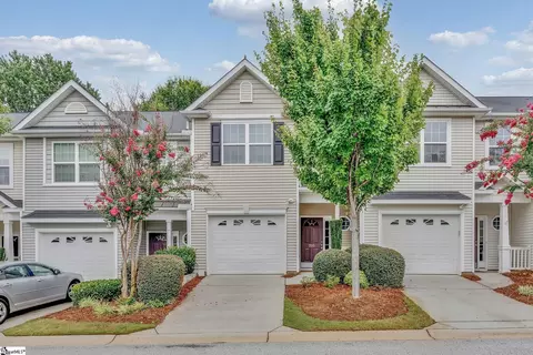 205 Shady Grove Dr, Simpsonville, SC 29681