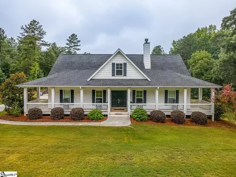 114 Tall Pines Rd, Fountain Inn, SC 29644
