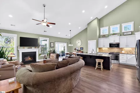 Other - 402 Vestry Pl, Moore, SC 29369 photo 2 of 7