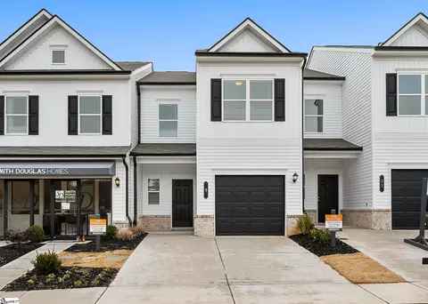 9 Lone Cypress St, Travelers Rest, SC 29690
