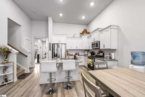 Kitchen - 114 Pine Hollow Pl, Easley, SC 29642 photo 2 of 2