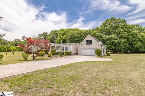 1597 Sexton Gin Rd, Starr, SC 29684 photo 5