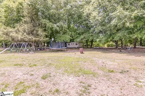 1597 Sexton Gin Rd, Starr, SC 29684 photo 6