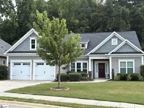 27 Guernsey Way, Fountain Inn, SC 29644