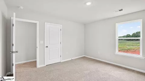 Bedroom - 2171 Springview Ct, Boiling Springs, SC 29316 photo 6 of 7