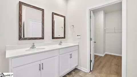Entry Way - 2171 Springview Ct, Boiling Springs, SC 29316 photo 10 of 10